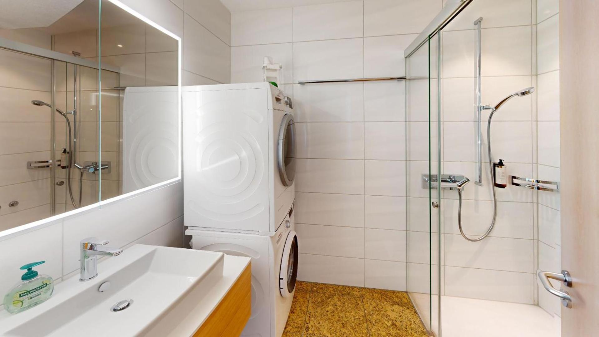 Ueber Den Daecher Von Chur Apartamento Exterior foto